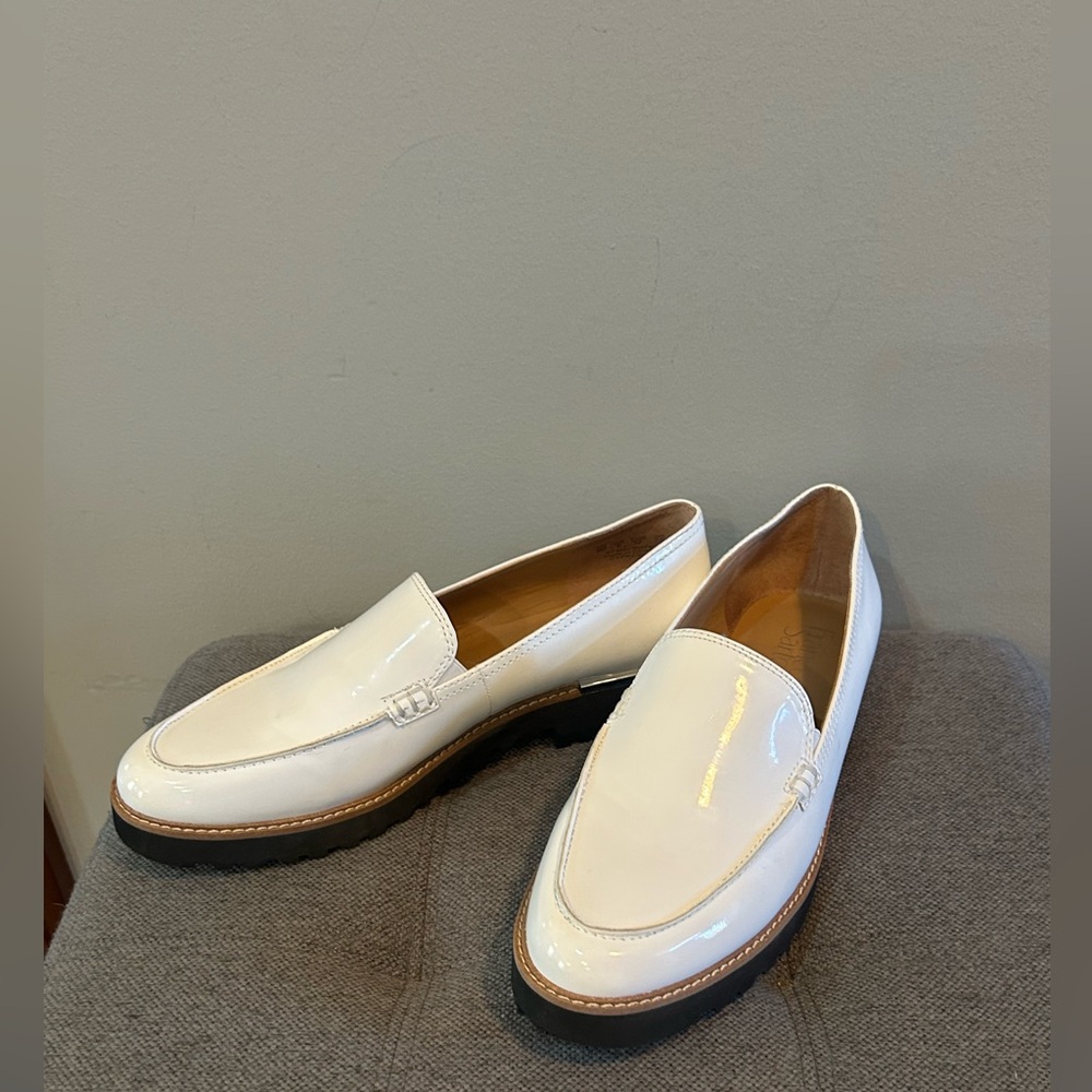 Franco Sarto White Patent Leather Loafers Women’s Size 8 - Picture 3 of 8
